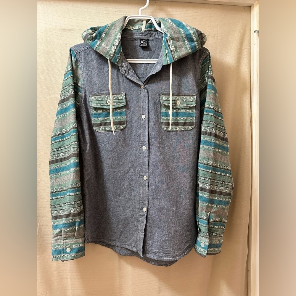 Empyre Hooded Button Shirt Women’s Large Gray Teal Aztec Streetwear Boho Skater